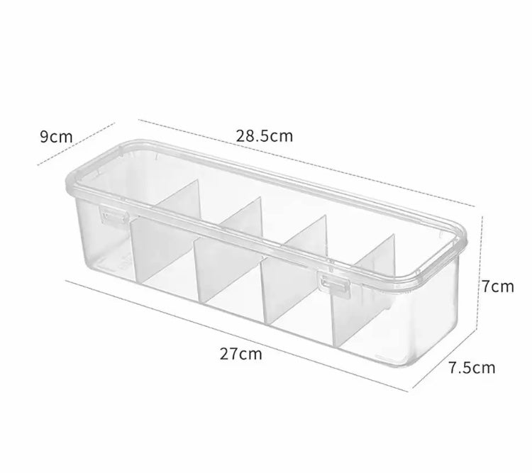 Transparent 4 Compartment Box - image 3