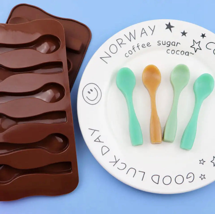 Spoon Shape Silicone Baking Mold - image 6