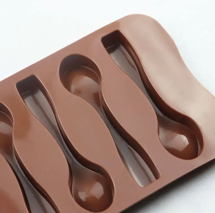 Spoon Shape Silicone Baking Mold - image 4