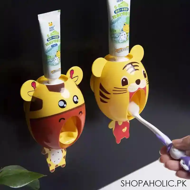 baby animal toothpaste dispenser main image