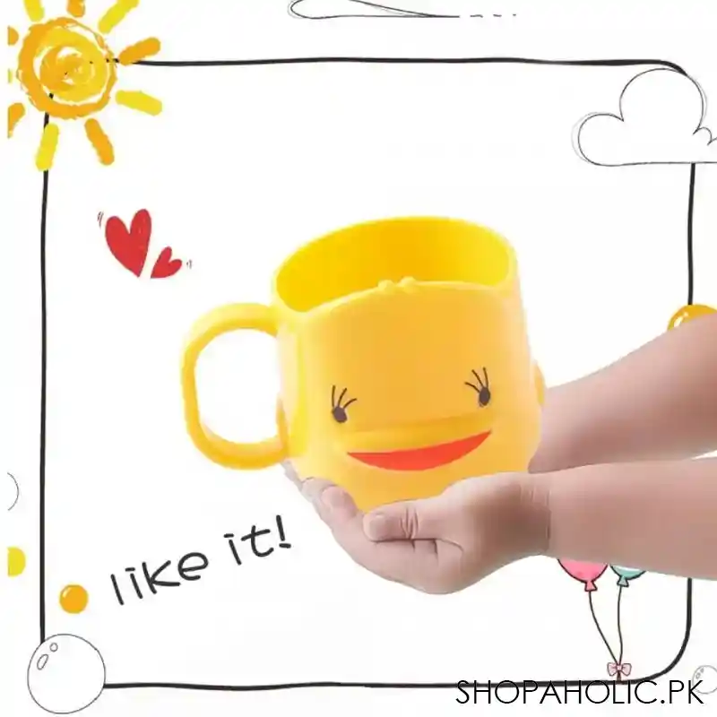 cute yellow duck mouthwash cup image3