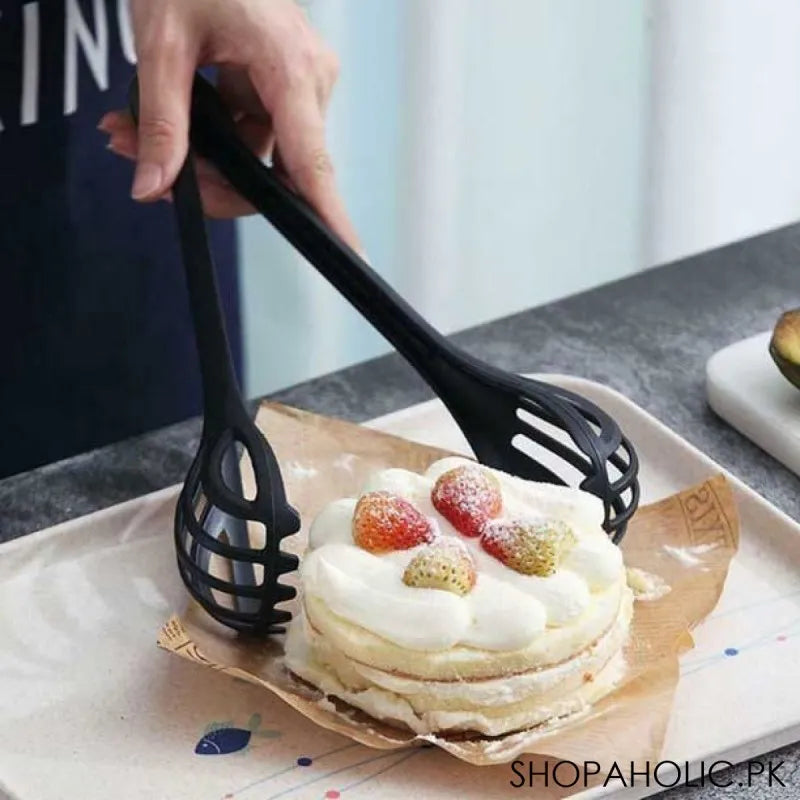 2 in 1 egg beater and food clip image3