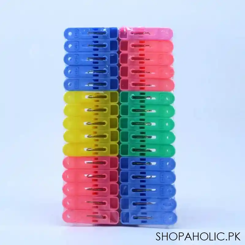 30 pegs plastic cloth hanging clips main image