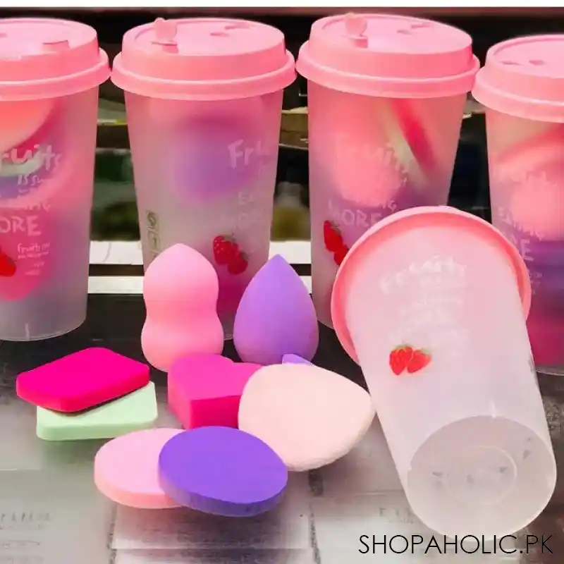 beauty blender with cup image4