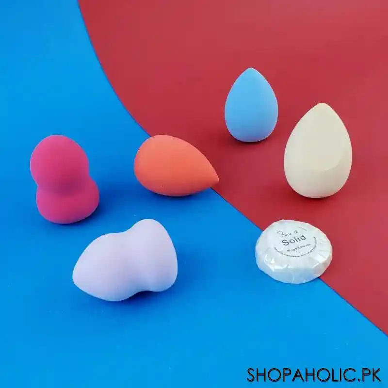 beauty blender with soap image4