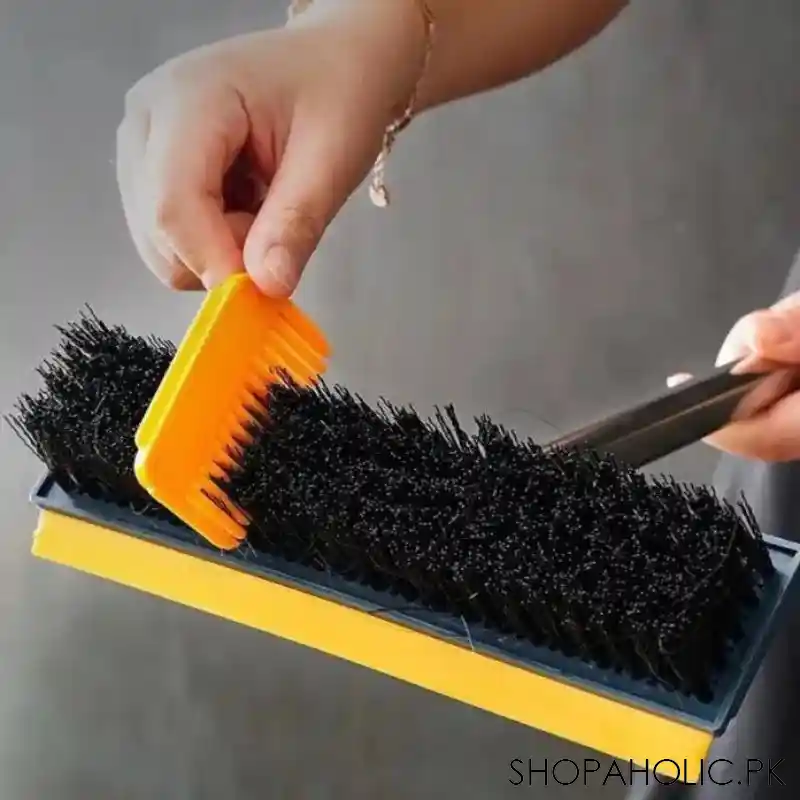 comb cleaning wiper image5