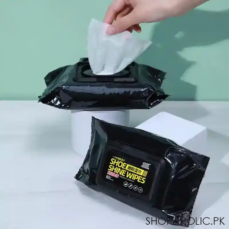 disposable shoes cleaning wipes main image