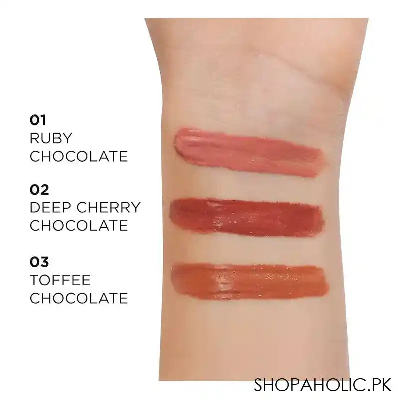 Eveline Choco Glamour Vinyl Gloss Lip Liquid, 01 Ruby - Image 2