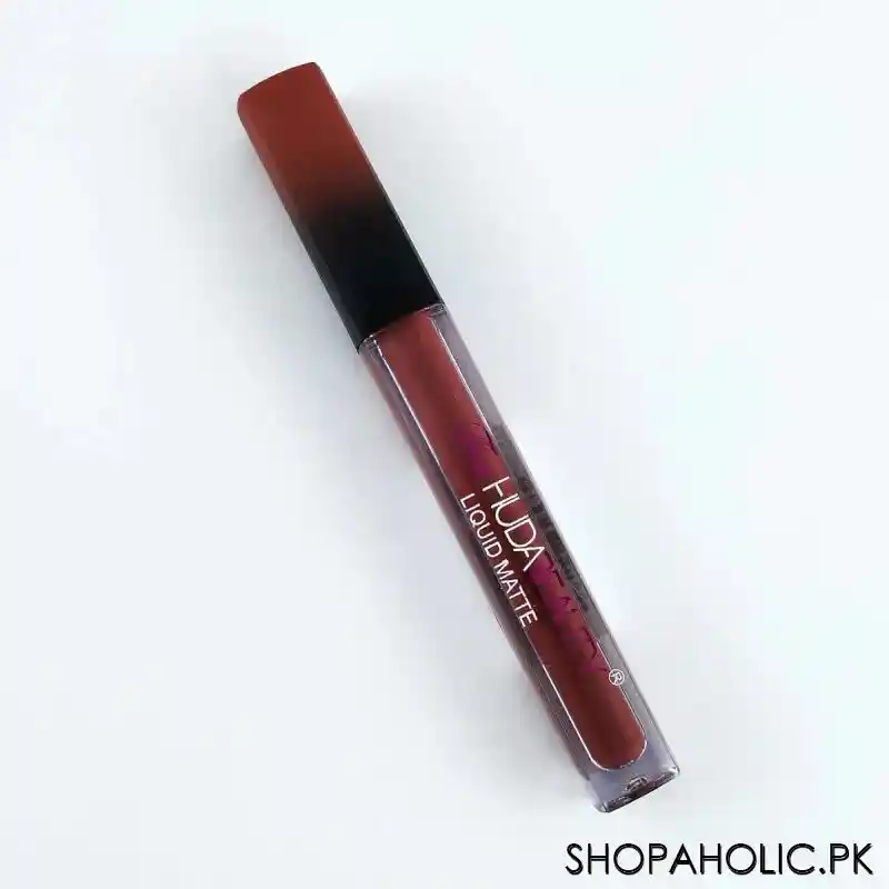 huda beauty liquid matte lip gloss main image