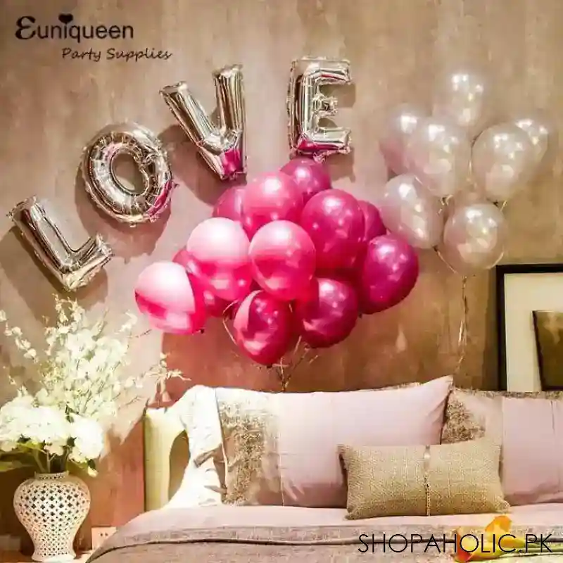 love foil balloons deal image2