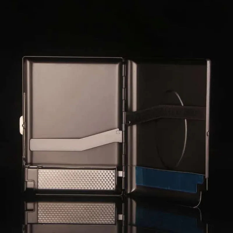 metal cigarette case with butane gas lighter image3