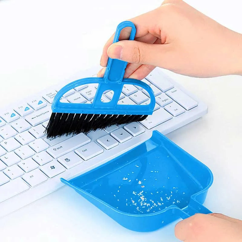 mini dustpan with cleaning brush image3