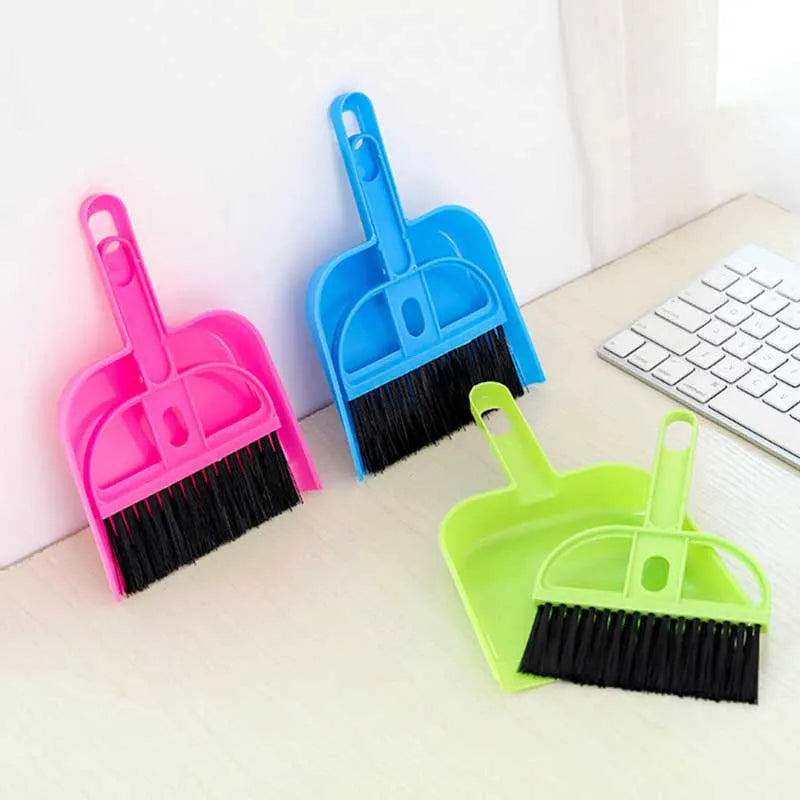 mini dustpan with cleaning brush image5