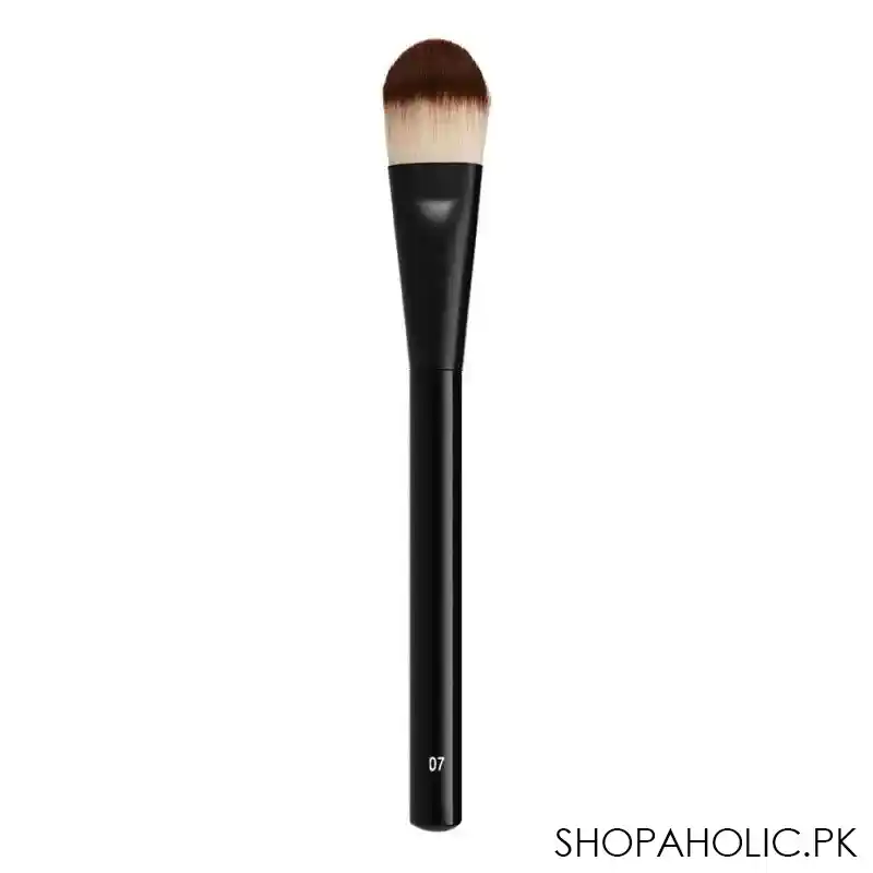 nyx pro flat foundation brush, 07 image2