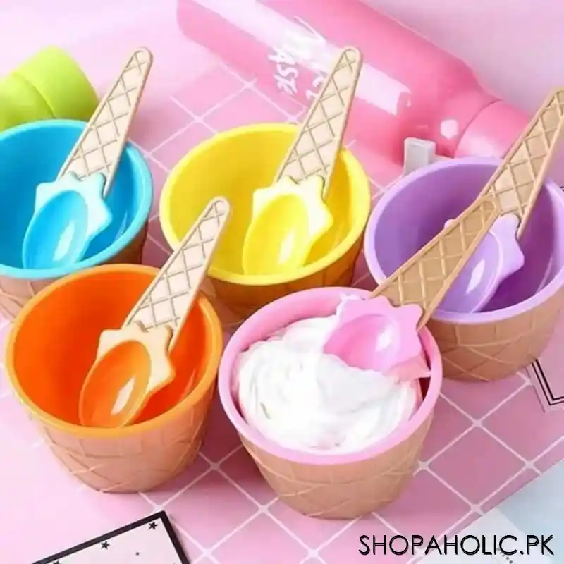 (pack of 4) ice cream cups with spoons main image