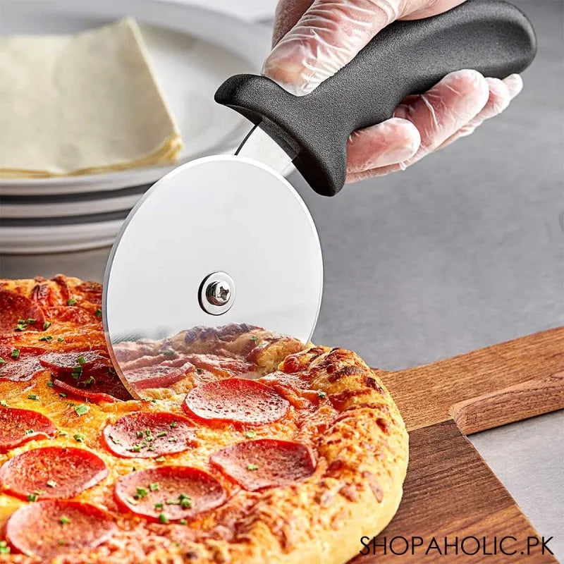 pizza cutter stainless steel main image