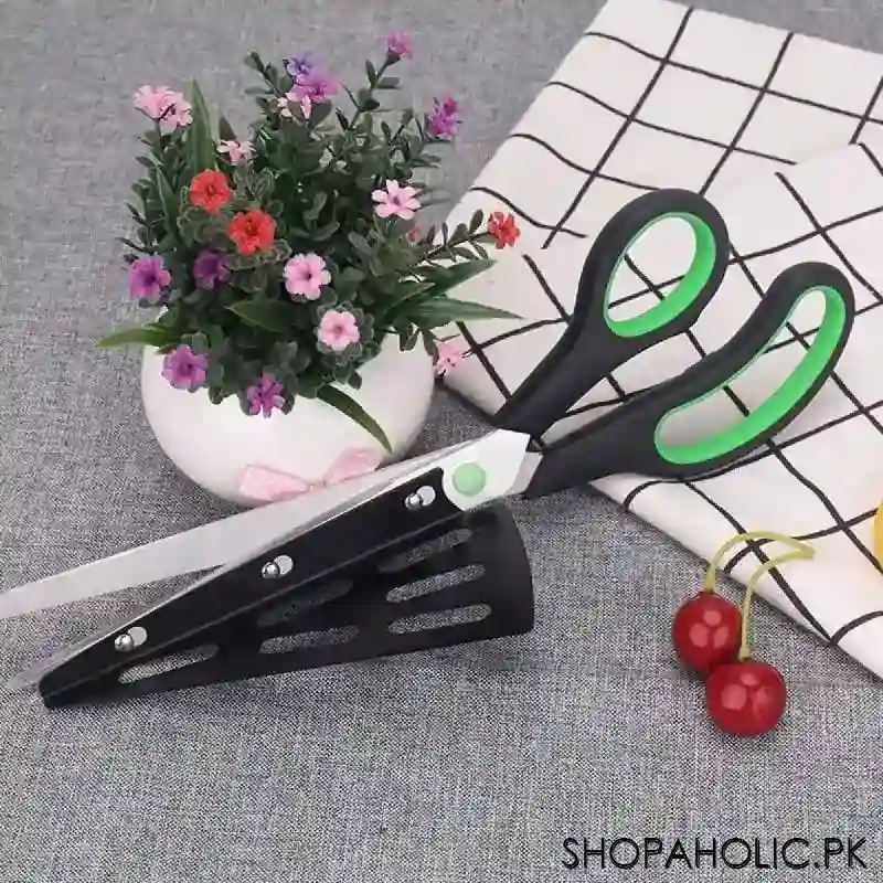 pizza scissor with slicer image3