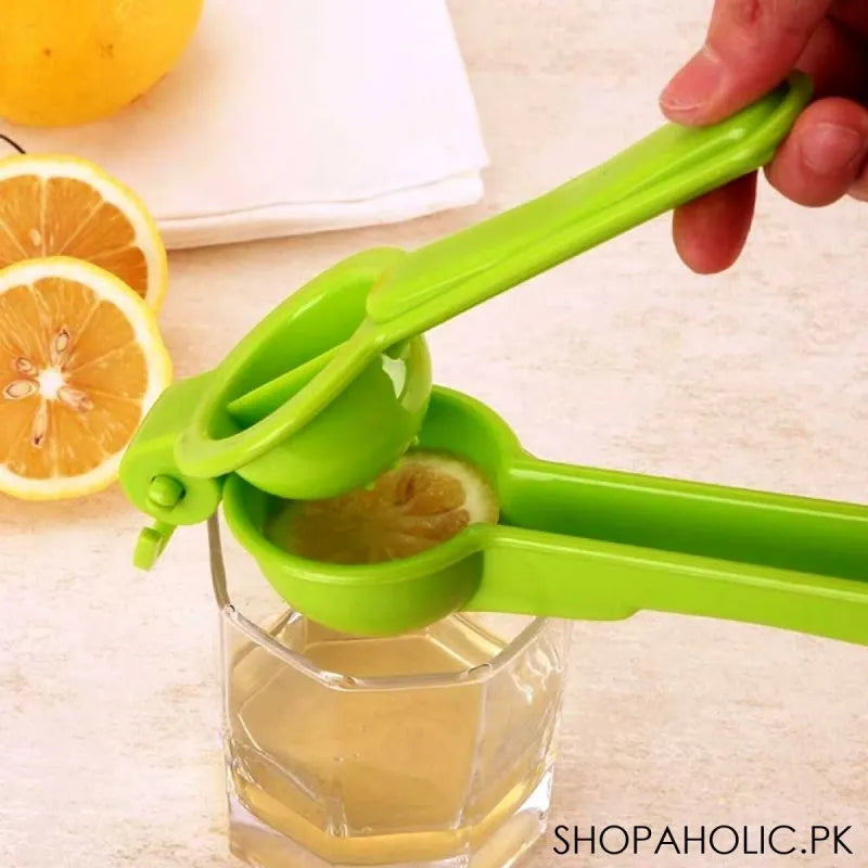 plastic handheld lemon squeezer main image