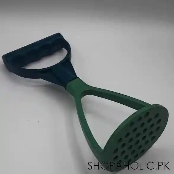 plastic potato masher with handle image5