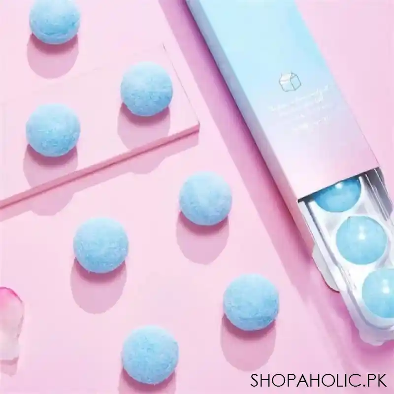 refresh moisturizer milk smoothness candy main image