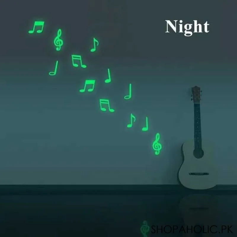 (set of 15 pcs) fluorescent luminous music notes   glow in the dark image6