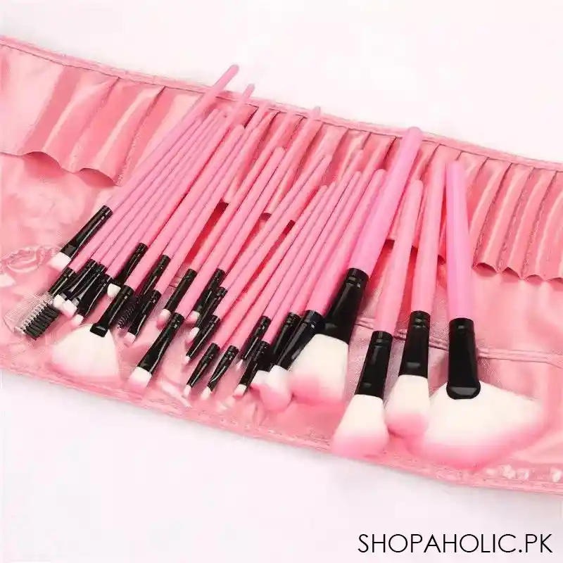 set of 24 makeup brush set image3