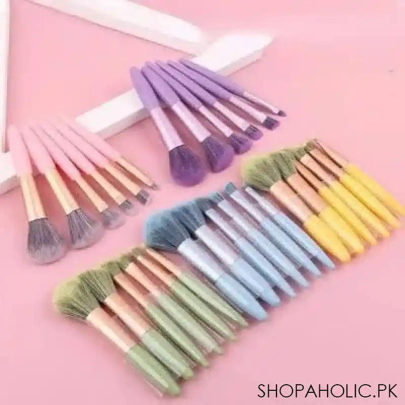 set of 6 sweet queen makeup brushes image2