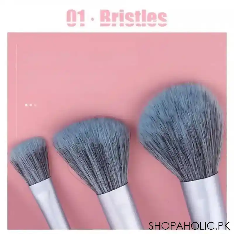 set of 6 sweet queen makeup brushes image5