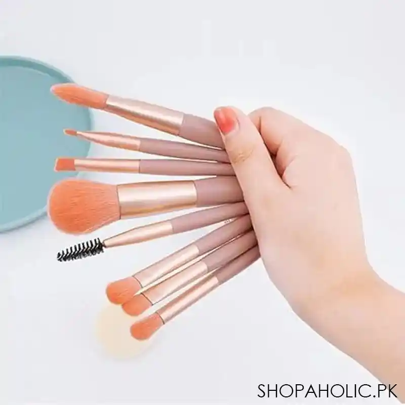 set of 8 professional makeup brushes set image2