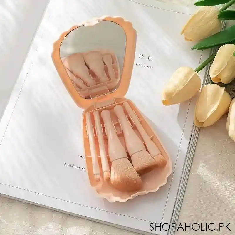 shell makeup brush set with mirror main image