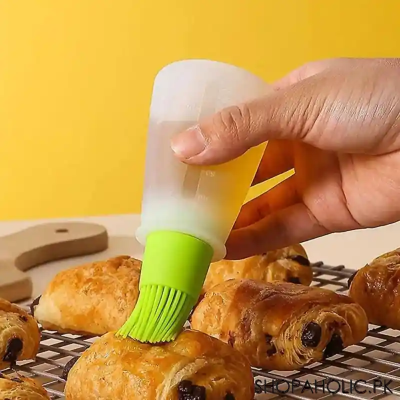 silicone cooking oil bottle with basting brush main image