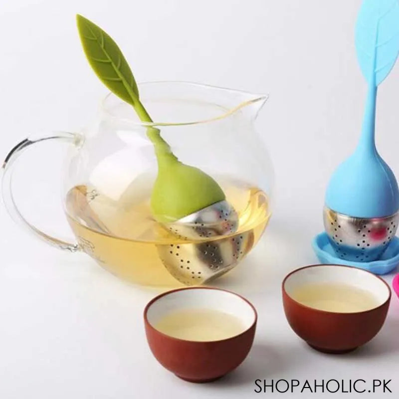 silicone leaf tea infuser with drip tray main image