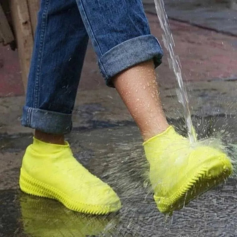 silicone outdoor non slip waterproof shoe covers portable rain boots rainproof shoes cover men women teens anti sand shoe cover (medium) image5