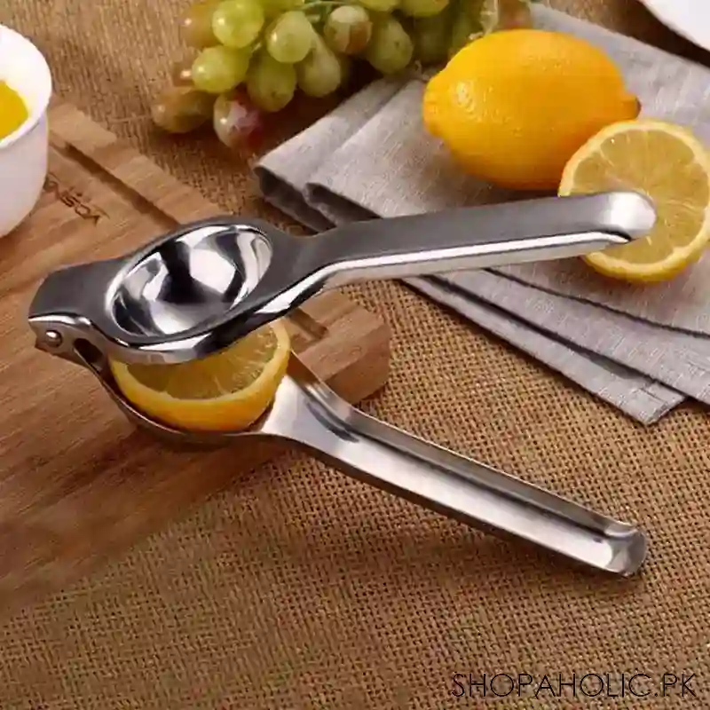 stainless steel lemon squeezer image2