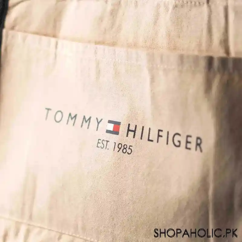 tommy hilfiger accent tote bag with pocket image5