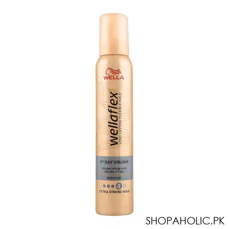 Wella Wellaflex 2nd Day Volume 4 Hair Mousse, Extra Strong Hold, 250ml - Main Image